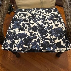 S.C. & Co. Floral Skort